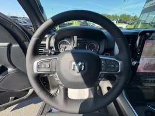 RAM 1500 CREW CAB BIGHORN NIGHT EDITION HAYON MULTI 2025 occasion 91830 Le Coudray-Montceaux