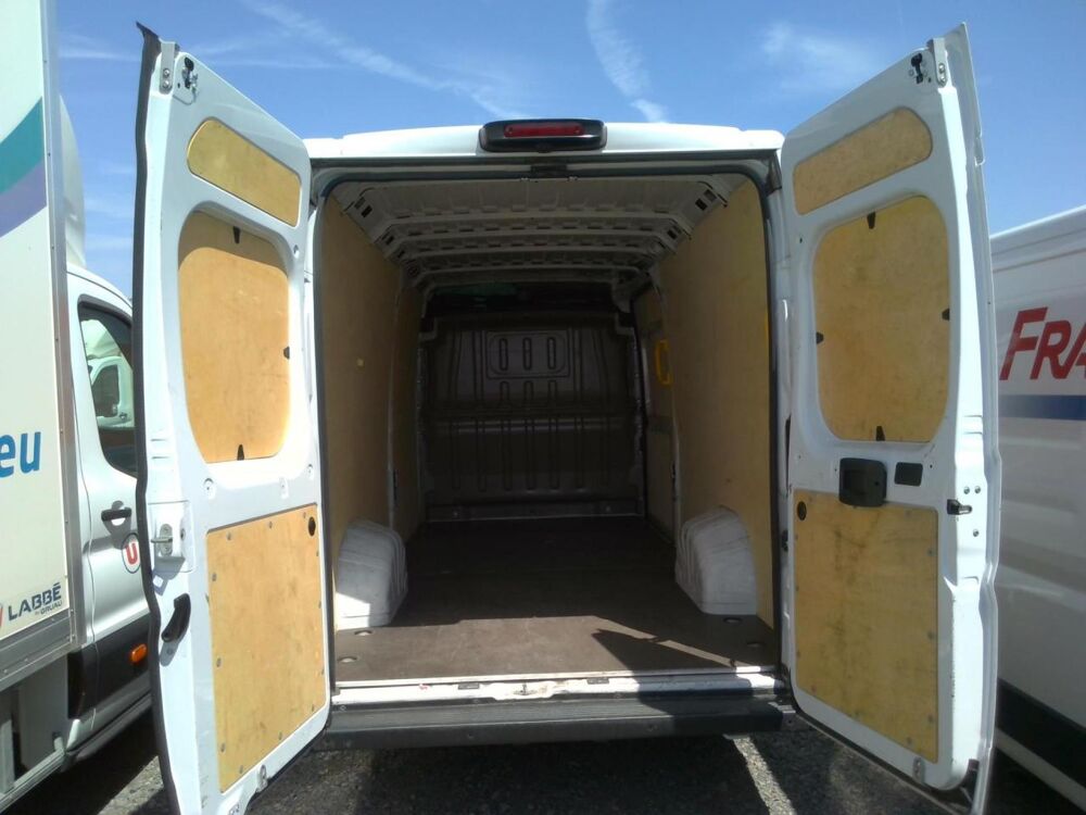 Ducato T&ocirc;l&eacute; Maxi 3.5 L4H2 2.2 Multijet 3 140 S&S FOURGON 2024 occasion 44700 Orvault