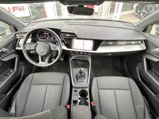A3 BUSINESS LINE 30 TFSI 110ch 2021 occasion 44700 Orvault