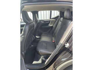 XC40 D3 / 150 Ch / BVA Geartronic / Finition Momentum / 1 &egrave;re m 2019 occasion 50640 Le Teilleul