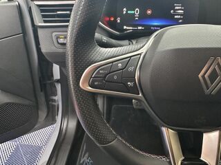 Clio 1.6 E-Tech Hybride - 145 - BVA multi-modes 2024 V BERLINE E 2025 occasion 33370 Artigues-pr&egrave;s-Bordeaux