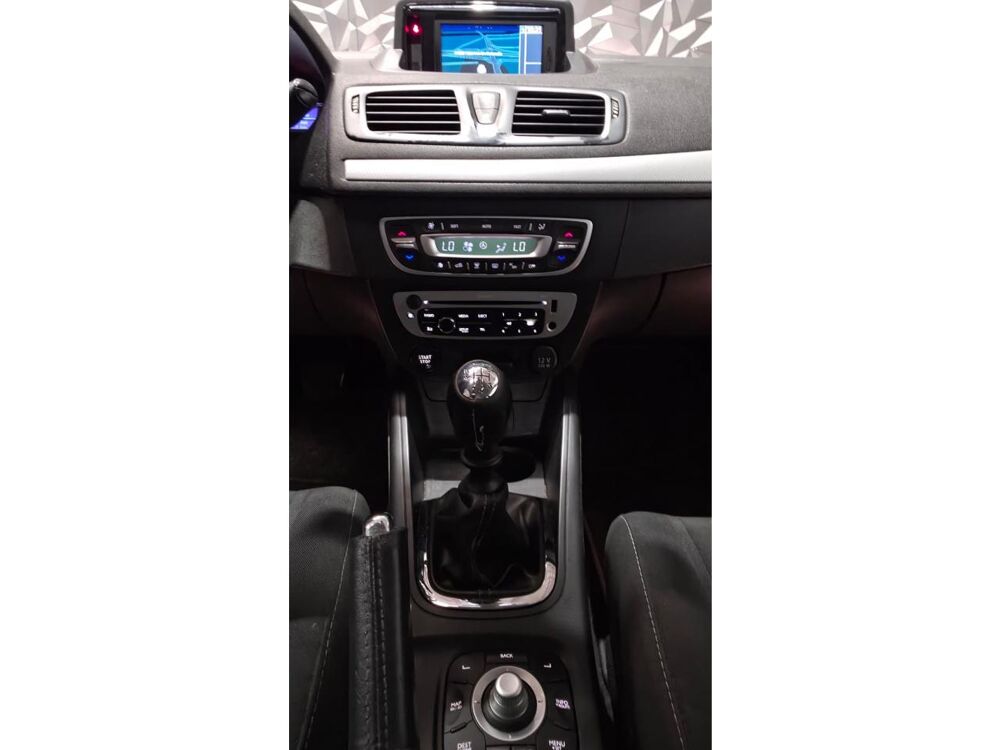 M&eacute;gane 1.2 Energy TCe - 115 III BERLINE Authentique PHASE 2 2013 occasion 78680 &Eacute;p&ocirc;ne