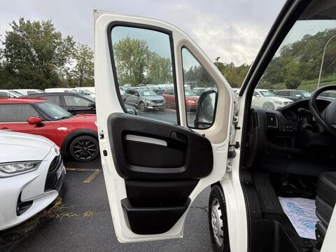 Jumper Driver 35 L2H2 2.2 BlueHDI - 140 Fourgon Tol&eacute; TVA RECUPERABL 2019 occasion 19100 Brive-la-Gaillarde