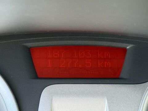 Clio 1.5 dCi - 85 Dynamique TomTom 2010 occasion 19100 Brive-la-Gaillarde