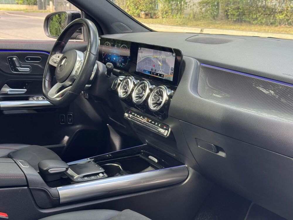 Classe GLA 250 e + Hybrid EQ Power - BV 8G-DCT - BM H247 AMG Line 2021 occasion 77185 Lognes