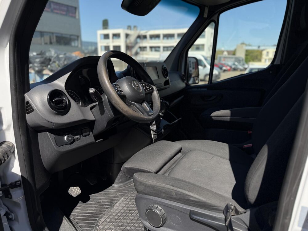 Sprinter 3.5t 510 95ch Plateau - Plateau basculant motoris&eacute; 2019 occasion 94360 Bry-sur-Marne