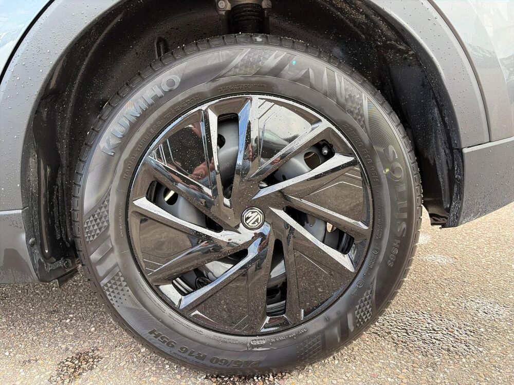 ZS EV 1.5 hybrid+ 197 standard 2026 occasion 85150 Les Achards