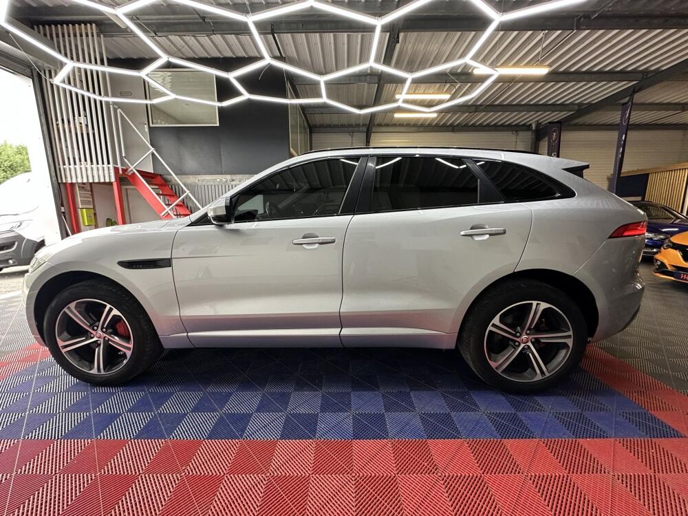 F-PACE 3.0 D 300 S AWD BVA 2017 occasion 33370 Artigues-pr&egrave;s-Bordeaux