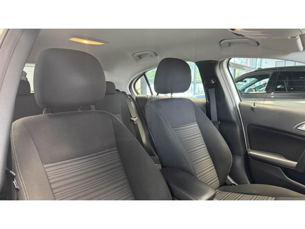 Classe A 180 BlueEfficiency - BV 7G-DCT - Intuition - Entretien Comp 2012 occasion 60740 Saint-Maximin