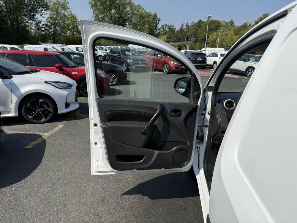 Kangoo Express L2 1.5 Energy dCi FAP - 90 Grand Volume Confort ATTELAGE + 2017 occasion 19100 Brive-la-Gaillarde