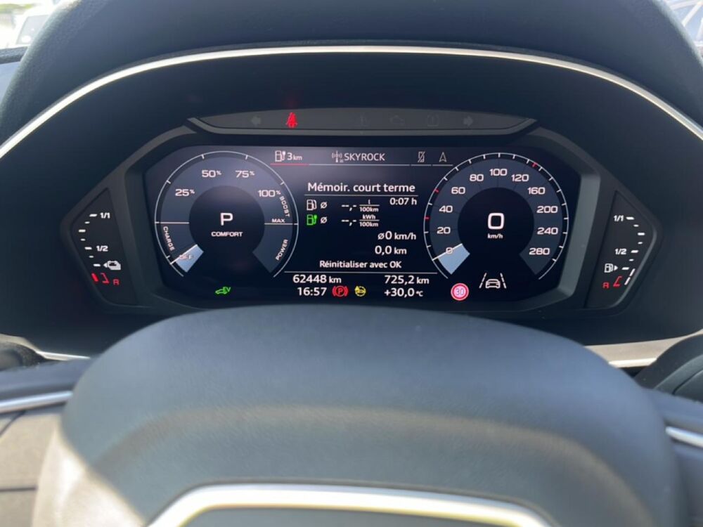 Q3 45 tfsi 245 business line s tronic 6 2023 occasion 54520 Laxou