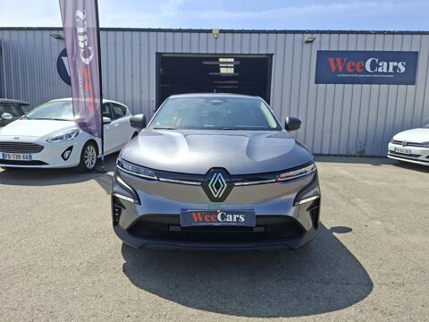 M&eacute;gane EV60 E-TECH ELECTRIC 220 75PPM 60KWH AUTONOMIE-CONFORT SUPER 2023 occasion 56850 Caudan