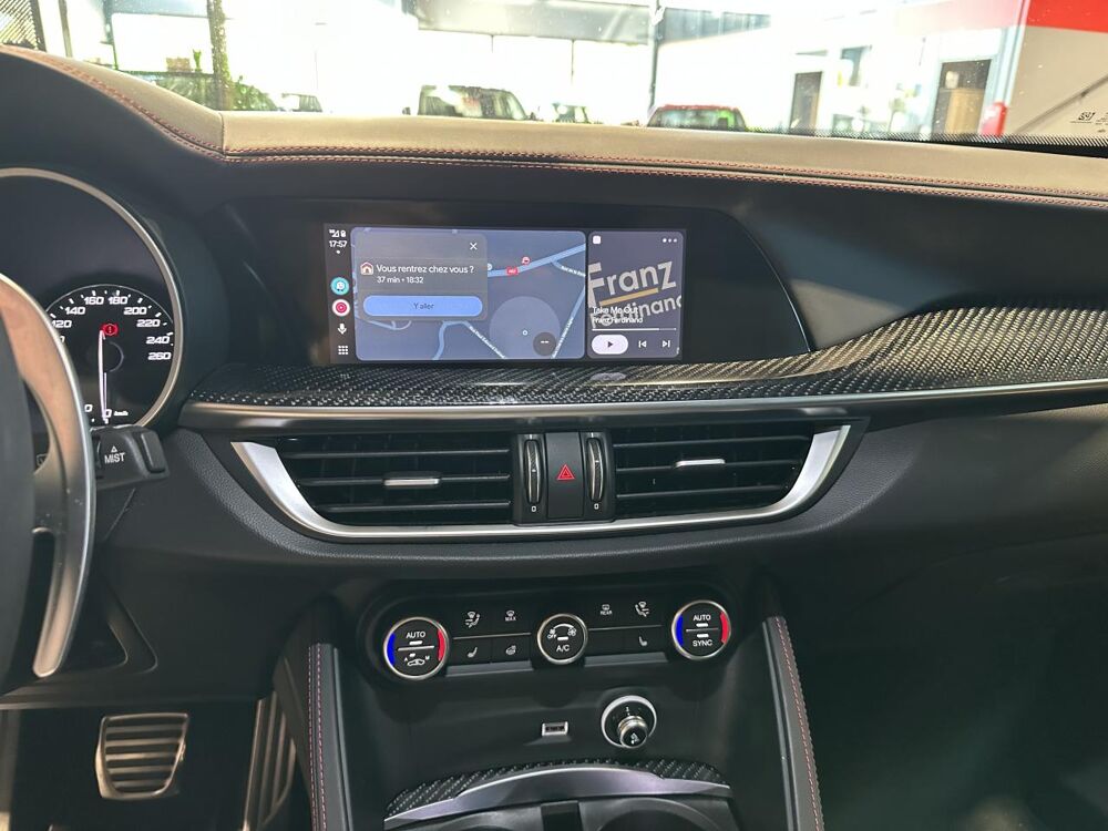 Stelvio Estrema Q4 2.2 D - 210 - BVA - H & K - TOIT OUVRANT - CAM - 2022 occasion 25300 Pontarlier