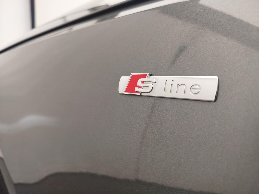 A4 Avant 2.0 TDI - 150 - BV S-tronic AVANT BREAK S line PHASE 2018 occasion 33130 B&egrave;gles