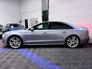 S8 PLUS 4.0 V8 TFSI 605 QUATTRO TIPTRONIC BVA - Toit ouvrant & 2016 occasion 94360 Bry-sur-Marne