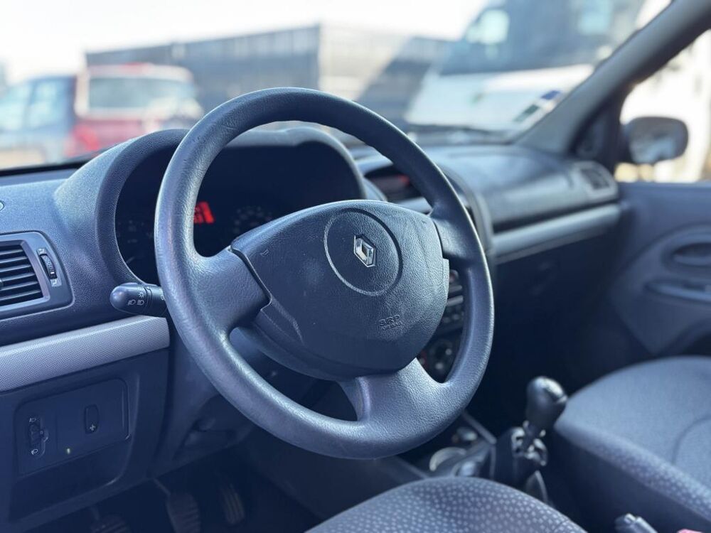 Clio II Campus - 1.2i GPL - 60ch - Authentique Phase 4 - 1&egrave;re M 2008 occasion 76710 Eslettes