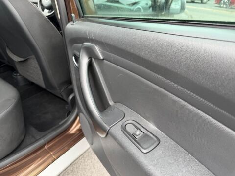 Duster 1.5 dCi FAP - 110 Prestige gps + clim + attelage 2014 occasion 19100 Brive-la-Gaillarde