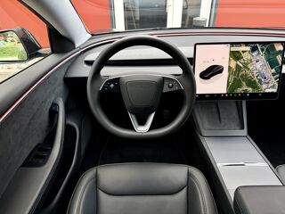 Model 3 Highland Grande Autonomie AWD Dual Motor Garantie Tesla 04 / 2024 occasion 67440 Marmoutier