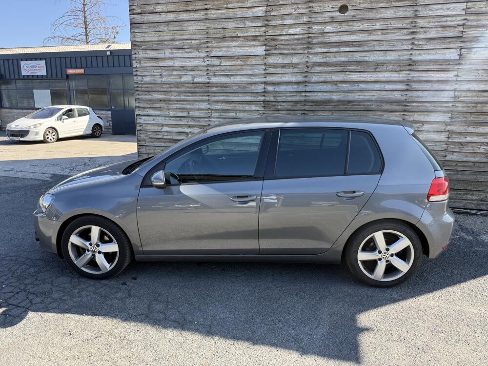 Golf 1.4 16V TSI - 122 Boite auto VI BERLINE Confortline 2011 occasion 19100 Brive-la-Gaillarde