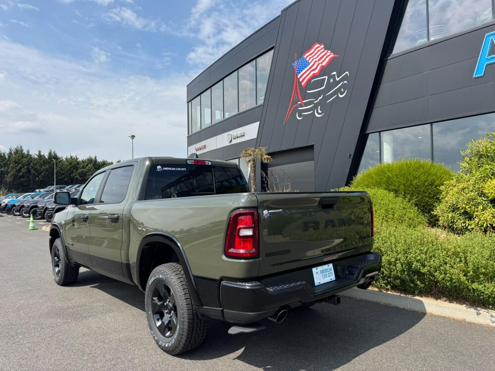 RAM 1500 CREW BIGHORN BACK COUNTRY V8 2026 occasion 91830 Le Coudray-Montceaux