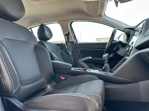 M&eacute;gane IV 1.5 DCI 110CH ENERGY BUSINESS 3EME MAIN CARPLAY - ENTRETI 2018 occasion 33450 Montussan
