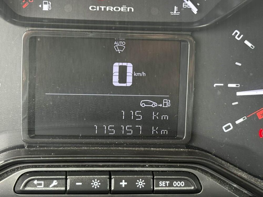 C3 1.5 BlueHDi - 100 S&S Feel gps + clim + radar AR 2018 occasion 19100 Brive-la-Gaillarde