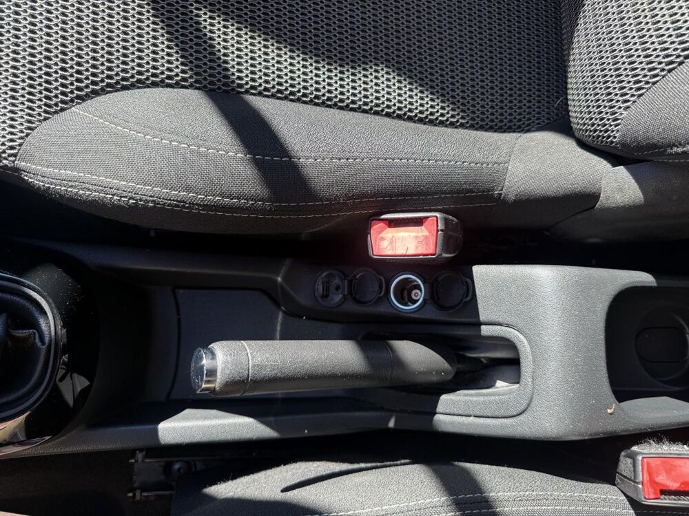C3 1.2 PureTech 12V - 82 Confort PHASE 2 2014 occasion 19100 Brive-la-Gaillarde