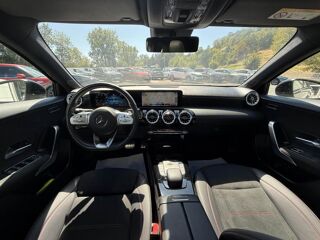 Classe A A 200 d - BV 8G-DCT BERLINE 5P AMG Line TOIT OUVRANT + GPS 2022 occasion 19100 Brive-la-Gaillarde
