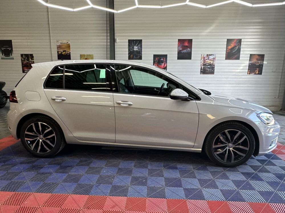 Golf 1.6 16V TDI CR - 115 - BV DSG 7 VII BERLINE Carat Exclusive 2018 occasion 33370 Artigues-pr&egrave;s-Bordeaux