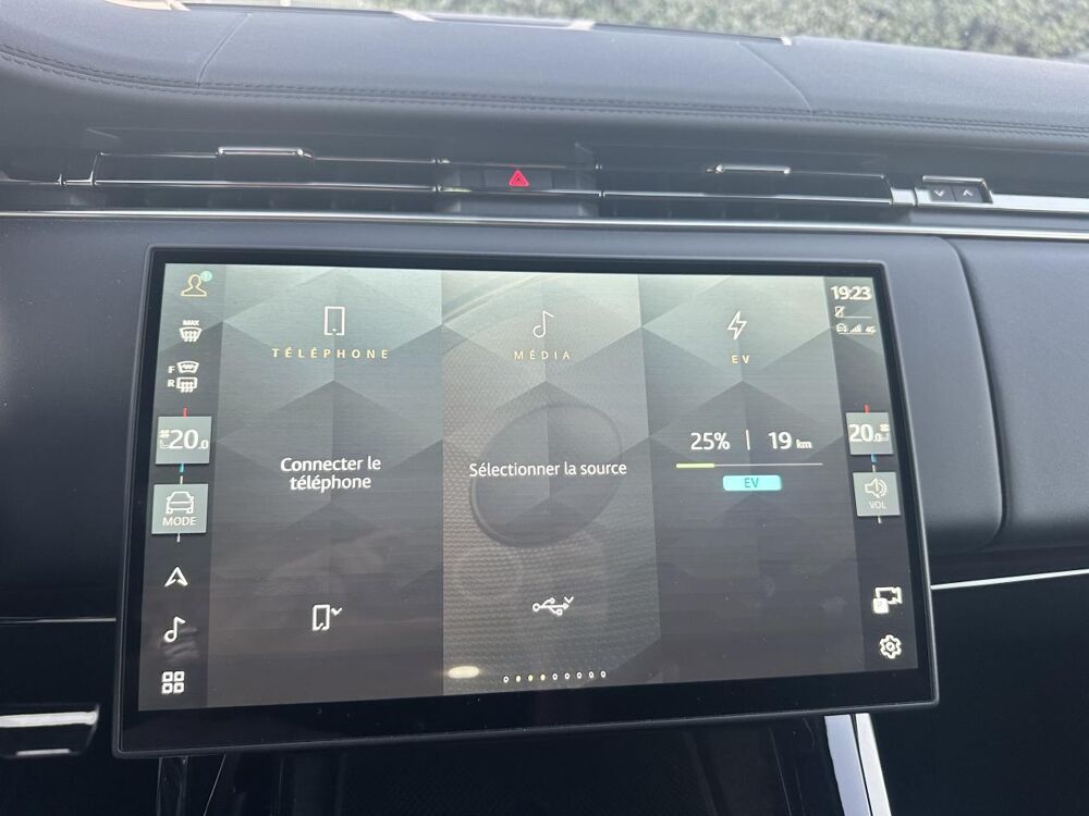 Range Rover 3.0 P460E DYNAMIC HSE - GARANTIE 12/2029 - TOIT OUV - HUD - 2024 occasion 13760 Saint-Cannat