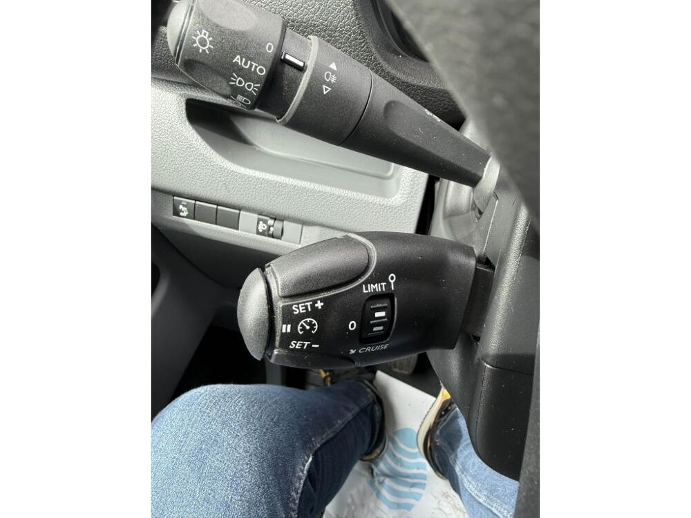 Expert Standard 1.5 BlueHDi - 120 FOURGON Asphalt TVA RECUPERABLE + 2020 occasion 19100 Brive-la-Gaillarde