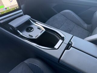 Rafale E-Tech Full Hybrid 200 Esprit Alpine avec Hayon &eacute;lectrique 2026 occasion 35300 Foug&egrave;res