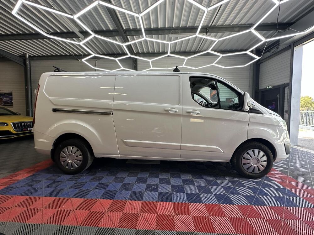 Transit Custom 340 L2H1 2.0 TDCi 170 ch FOURGON 2016 occasion 33370 Artigues-pr&egrave;s-Bordeaux