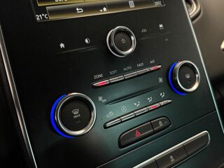 Sc&eacute;nic 1.7 BLUE DCI 120ch BV EDC 7PL BUSINESS - GARANTIE 6 MOIS MI 2020 occasion 33700 M&eacute;rignac