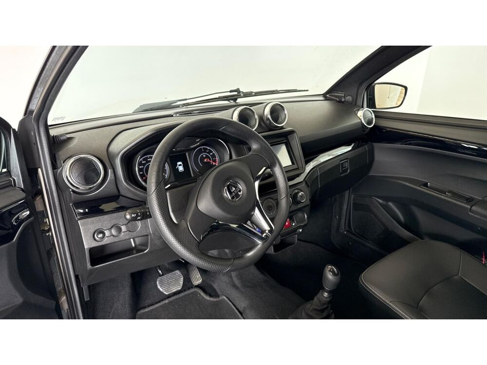 Coup&eacute; Aixam e  AMBITION Sport / CARPLAY / CAMERA DE RECUL / 2025 occasion 17600 Saujon