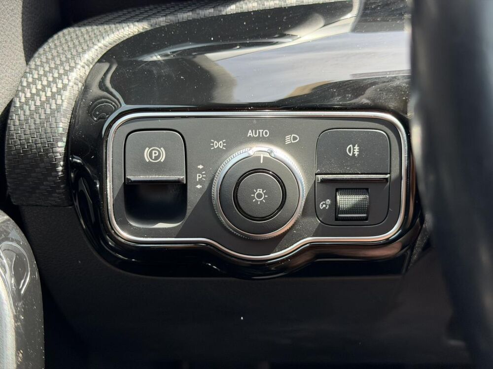 Classe A 180D 116 7G-DCT Style Line avec Apple Car Play et Cam&eacute;ra 2019 occasion 35300 Foug&egrave;res