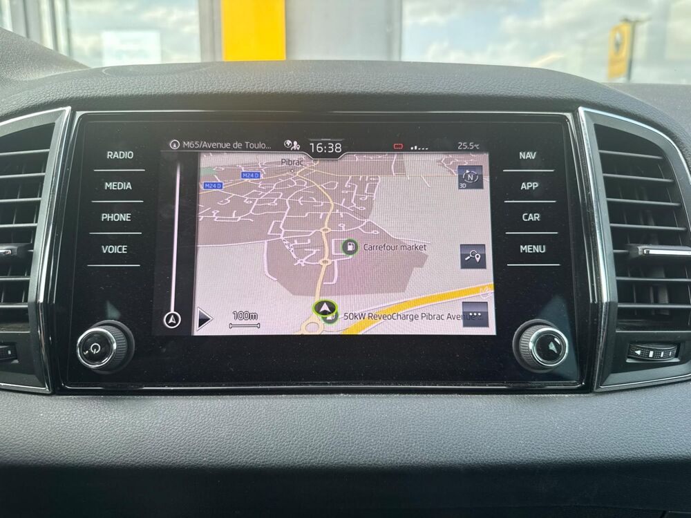 Karoq 1.0 TSI 110 Business, Cam&eacute;ra de recul, Carplay, Clim auto 2022 occasion 31660 Bessi&egrave;res