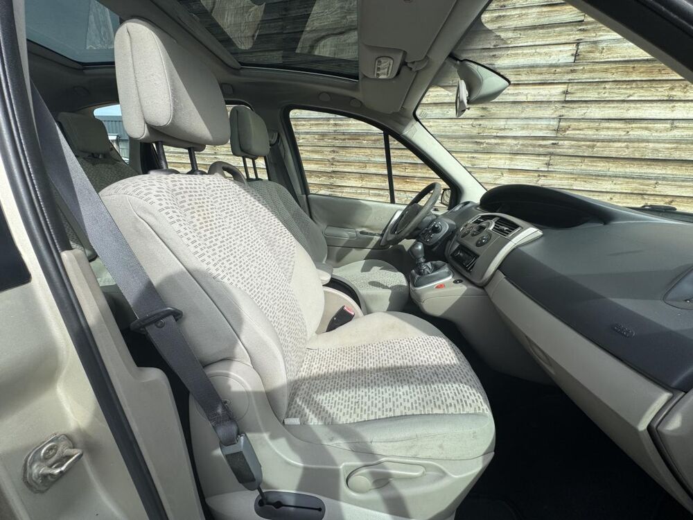 Sc&eacute;nic 1.5 dCi - 105 Euro 4 II MONOSPACE Confort Expression PHASE 2006 occasion 19100 Brive-la-Gaillarde
