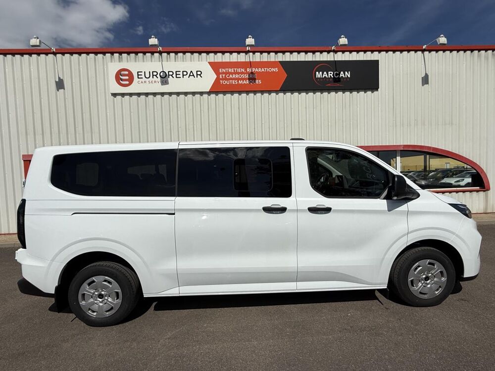 Transit FORD 9 PLACES 2025 ? 778 KM ? 136 CH 2025 occasion 71880 Ch&acirc;tenoy-le-Royal