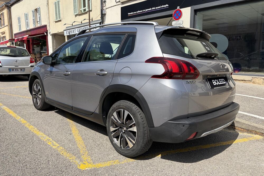 2008 1.2i - 82 Allure PHASE 2 - CARPLAY - ENTRETIEN PEUGEOT 2017 occasion 78760 Jouars-Pontchartrain
