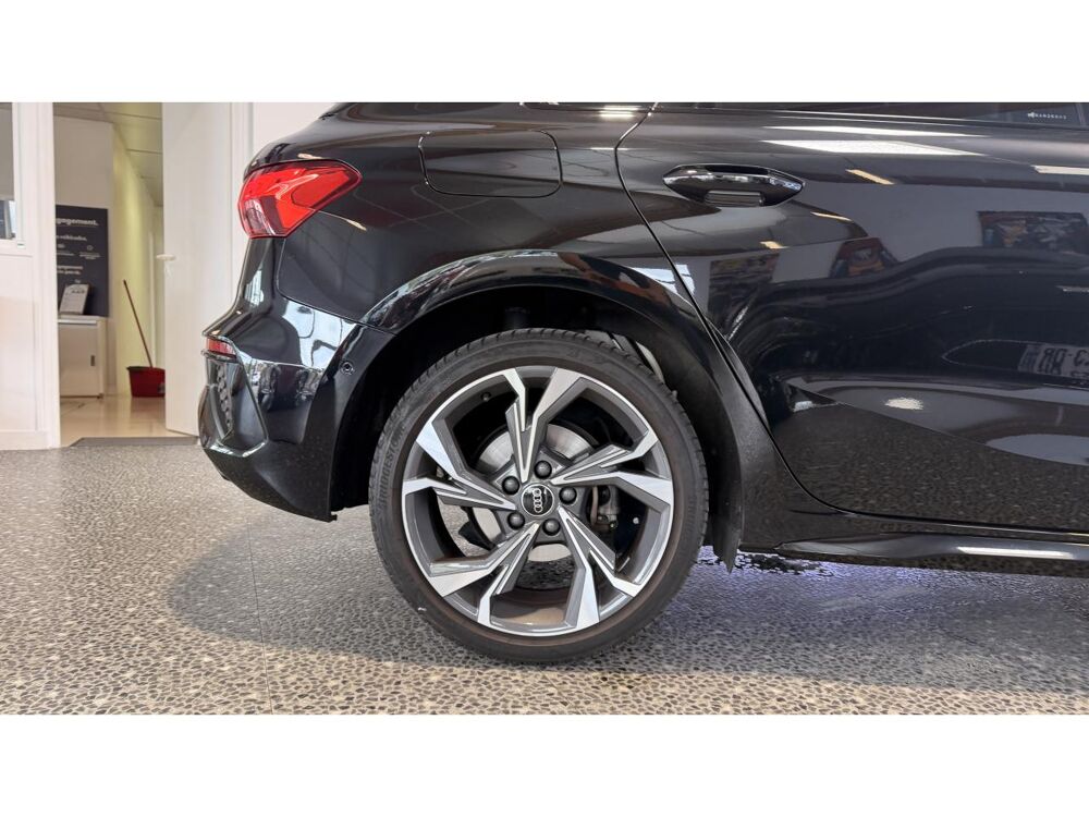 A3 1.5 35 TFSI - 150 CH S-Tronic 7 S-line -GARANTIE 12 MOIS 2023 occasion 16000 Angoul&ecirc;me