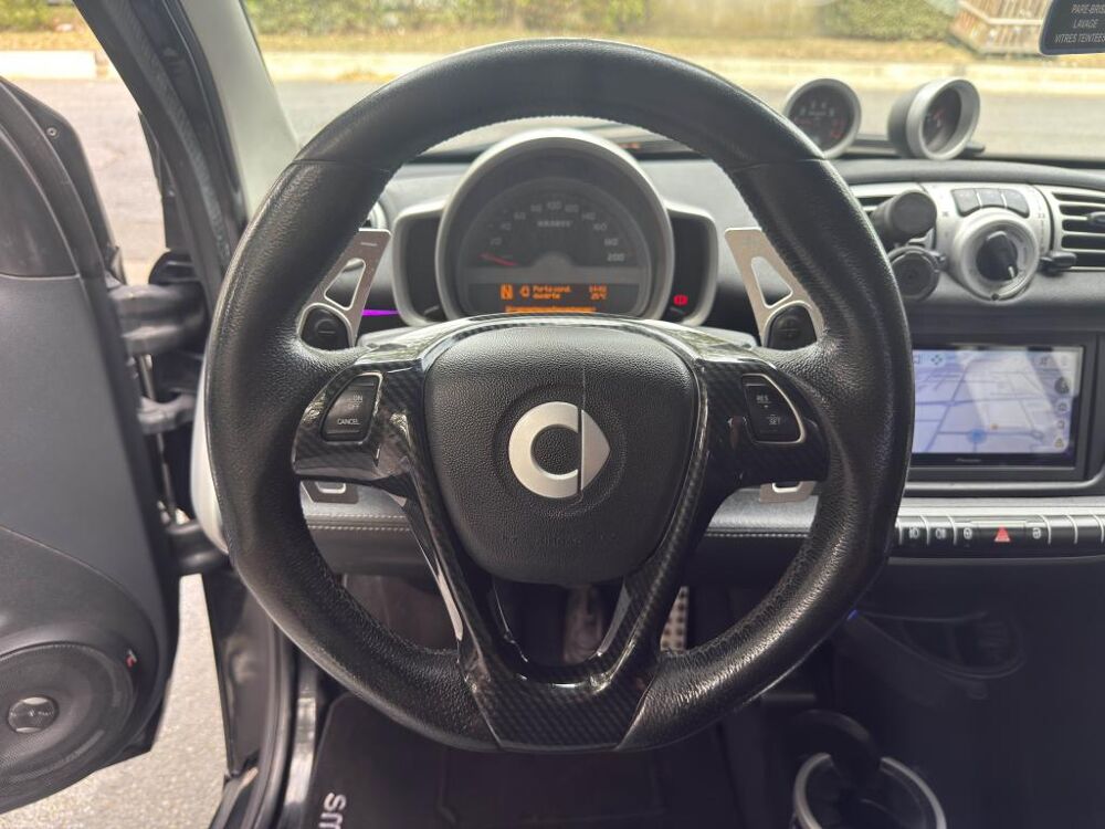 ForTwo Smart Coupe 1.0i - 102 COUPE Brabus Xclusive PHASE 2 2010 occasion 77185 Lognes