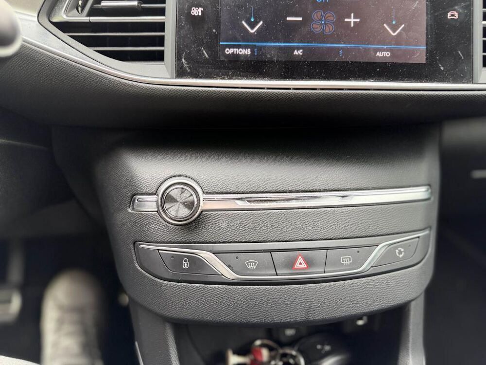308 GT LINE 130 - CAM - CARPLAY - ETHANOL HOMOLOGUE 2018 occasion 13760 Saint-Cannat