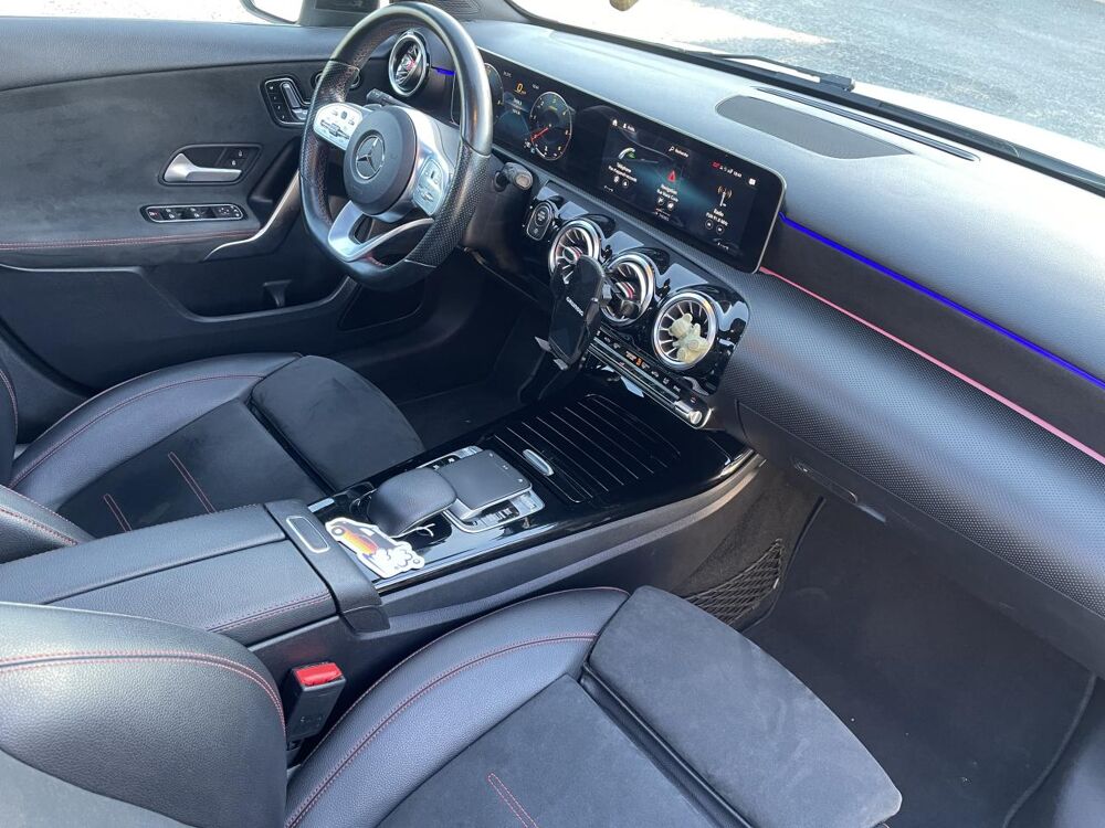 Classe A 220 d 190 CH BVA 8G-DCT 5P AMG Line PH 1- T.P.O-P Premium Pl 2019 occasion 33127 Saint-Jean-d'Illac