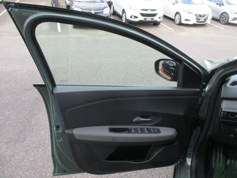 Sandero 100 III Stepway Expression 2025 occasion 31660 Bessi&egrave;res