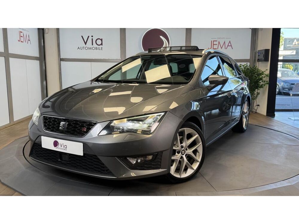 Leon ST 2.0 TDI 184 - DSG 6 - Matrix Led - Entretien Complet - 2015 occasion 60740 Saint-Maximin
