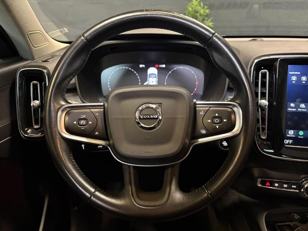 XC40 D3 150ch BVA Geartronic Momentum - GARANTIE 6 MOIS MINIMUM 2018 occasion 33700 M&eacute;rignac