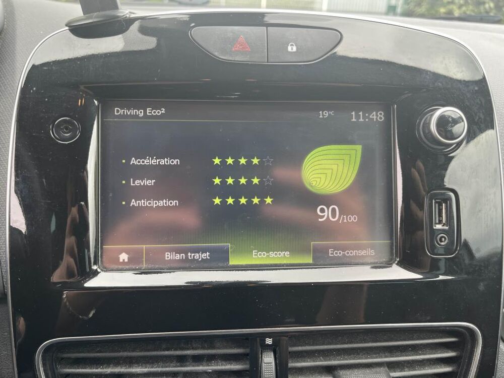 Clio 1.2 TCE 120ch - CLIM - BLUETOOTH - REGULATEUR 2017 occasion 13760 Saint-Cannat