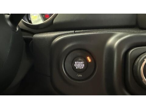 Wrangler 2.0i T 4xe - 380 - BVA 4x4 Unlimited Overland / CARPLAY / H 2022 occasion 17600 Saujon