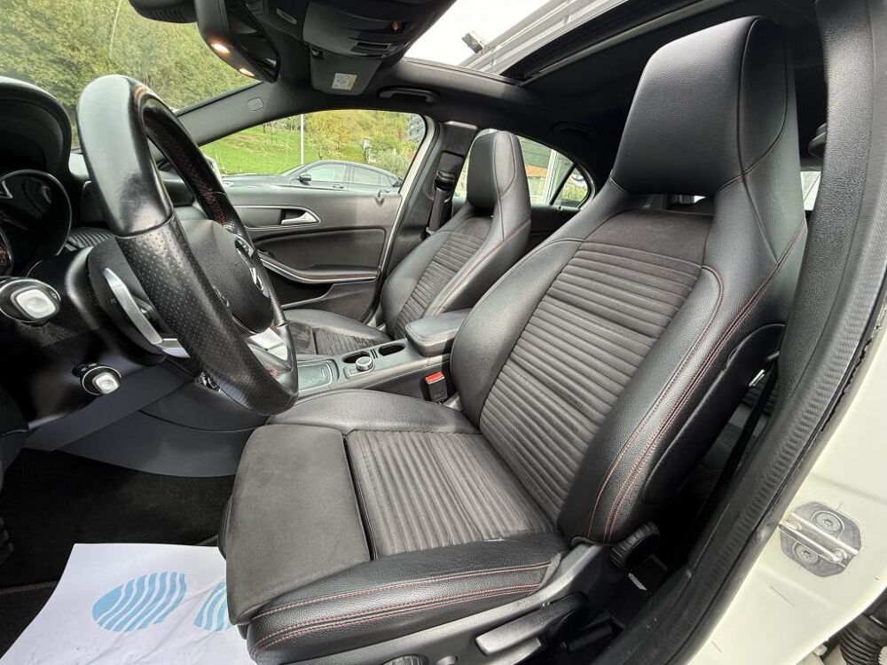Classe A A 180 d - BV 7G-DCT Sport Edition - TOIT OUVRANT + CAMERA AR 2018 occasion 19100 Brive-la-Gaillarde